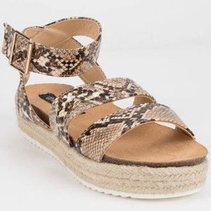 Snakeskin Platform Sandals -NBW